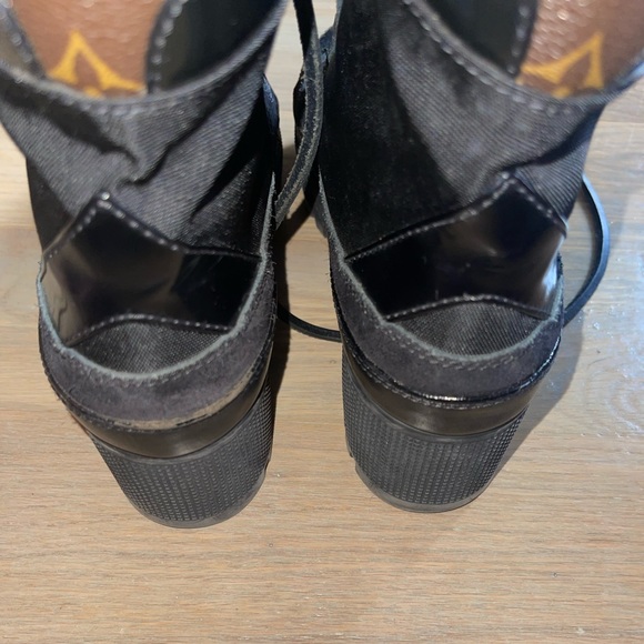 Louis Vuitton combat boots - Picture 2 of 9